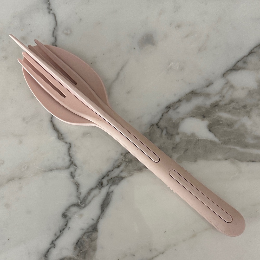 NEW Portable Pink Collapsible Cutlery Set - lunch box or picnic set - Picture 7 of 8